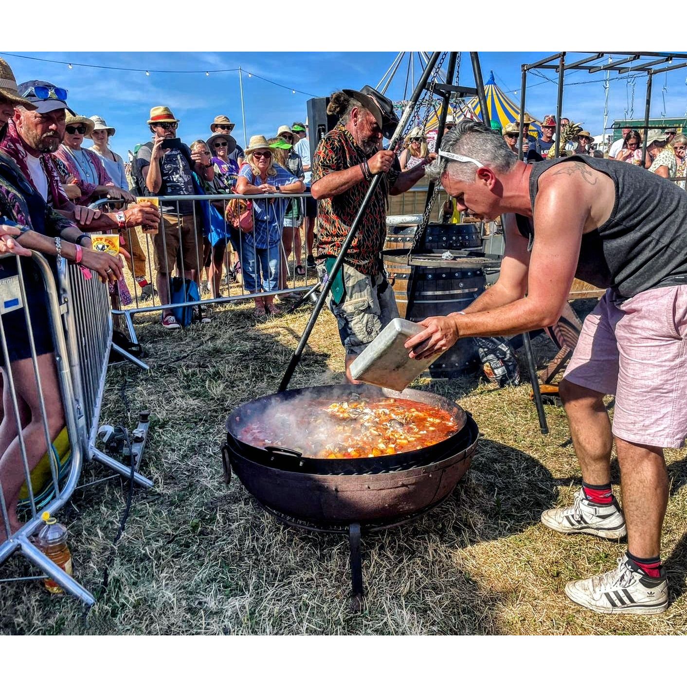 33" Paella Pand with Stand - 2 Piece - warriorgarden