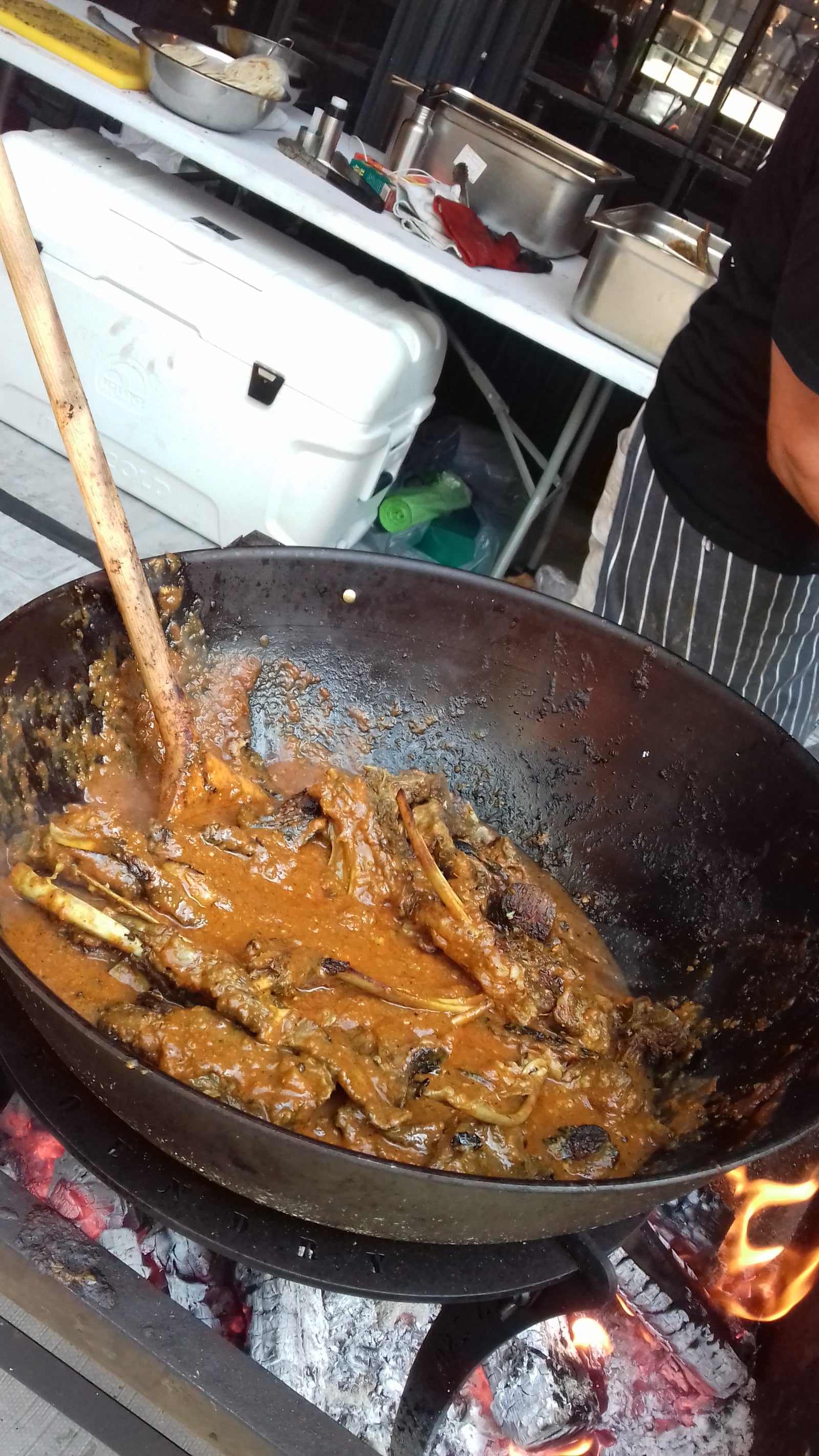 Spun Iron Cauldron & Stand - warriorgarden