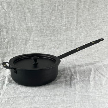 7" Sauteuse Pan with Front Handle and Lid - warriorgarden
