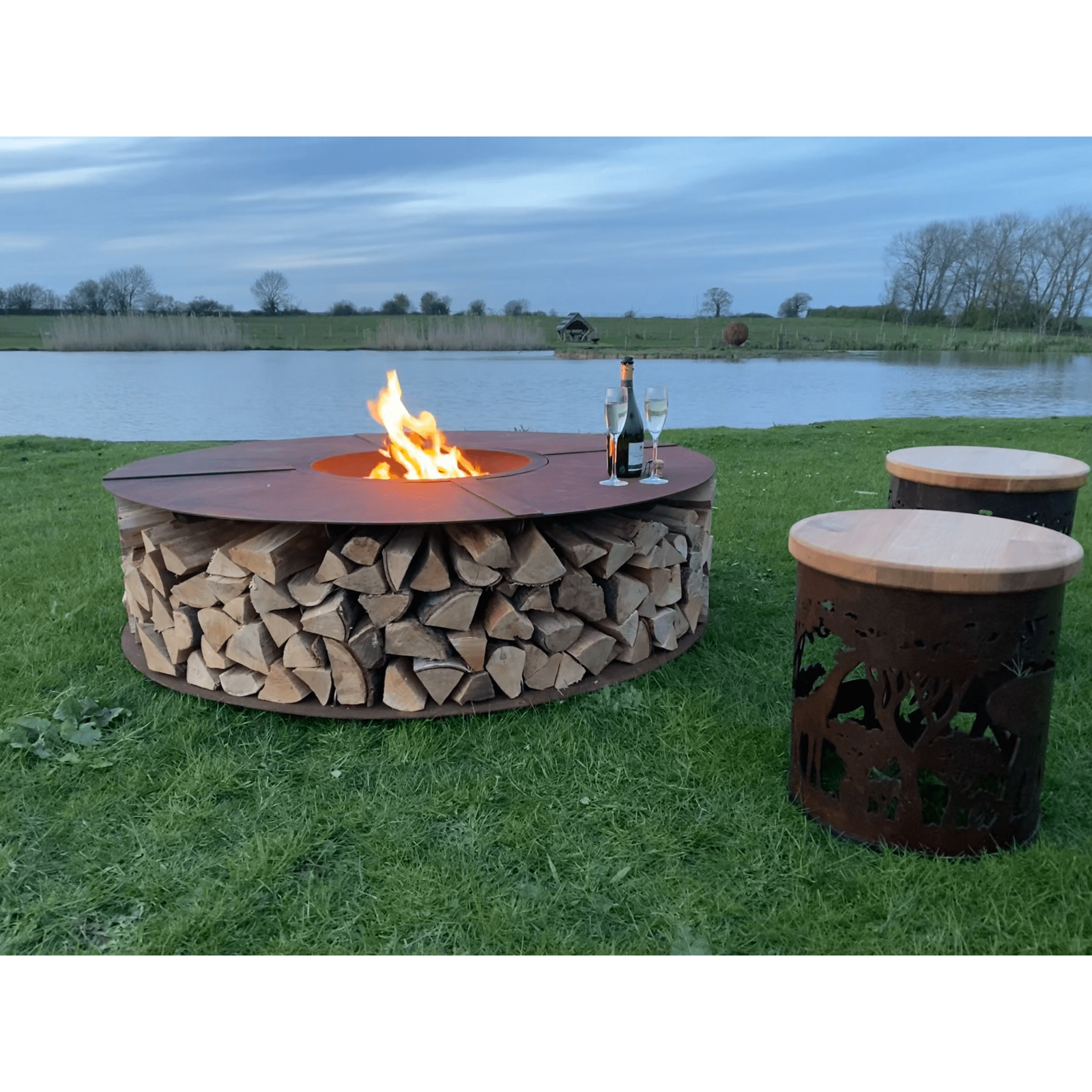 Fire Pit Table with Log Store - warriorgarden