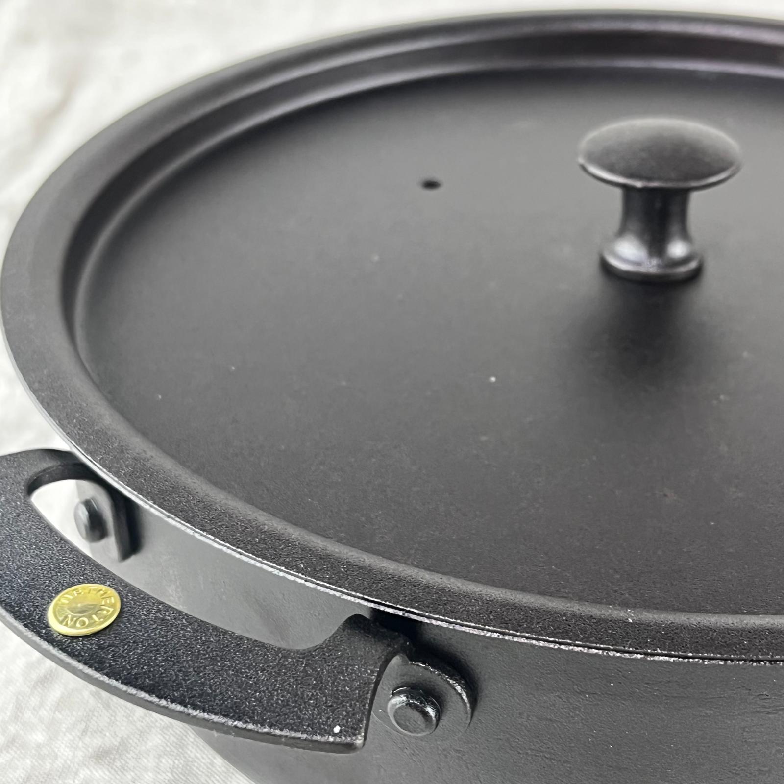 9" Sauteuse Pan with Front Handle and Lid - warriorgarden