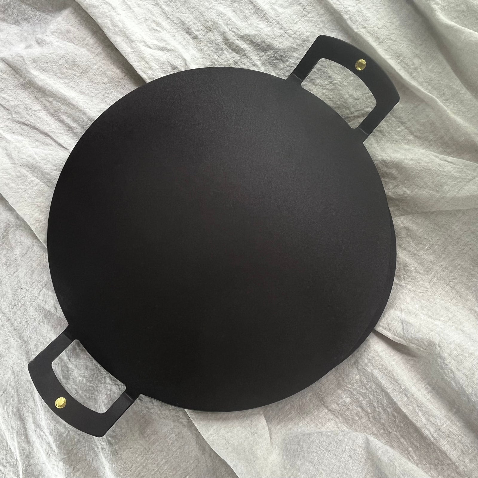 12" Black Iron Griddle & Baking Plate - warriorgarden