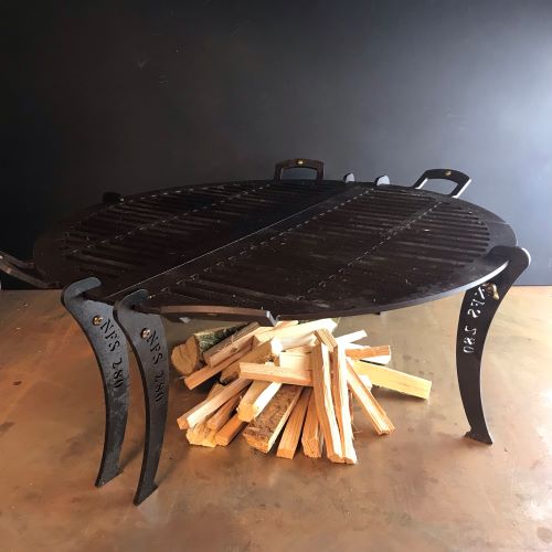 24" Black Iron split BBQ Chapa - warriorgarden
