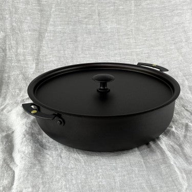 Netherton Foundry sauteuse casserole with lid
