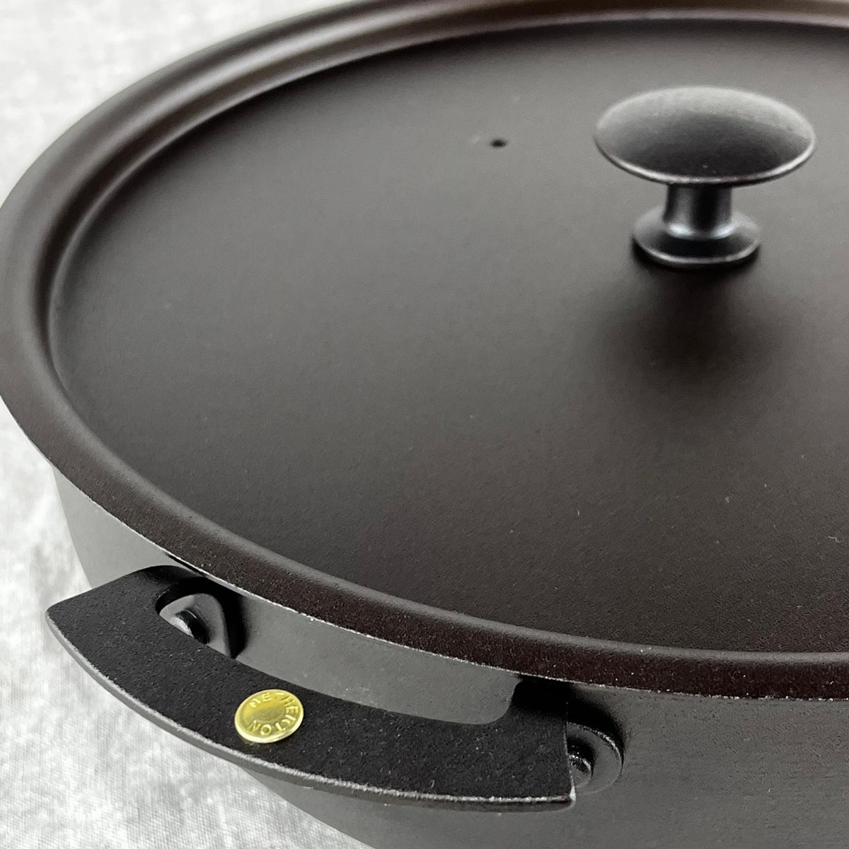 11" Spun Iron Prospector Sauteuse Casserole with Lid - warriorgarden