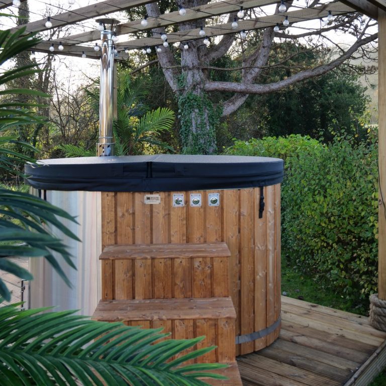 BHT's 2 person deluxe Ofuro with int. burner - warriorgarden