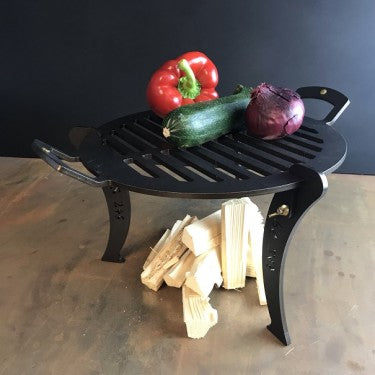 12‑inch black iron BBQ chapa griddle with detachable legs