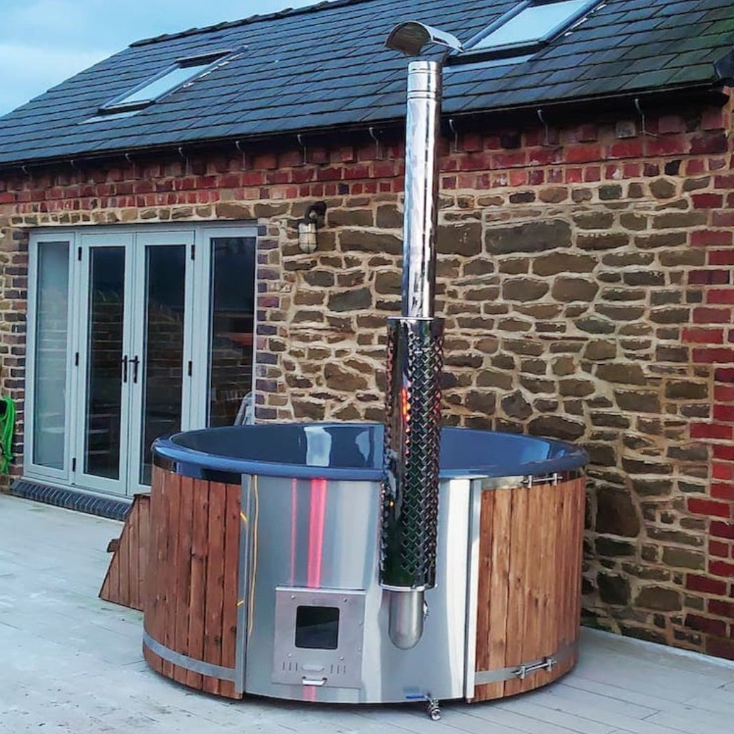 BHT's 4-5 person tub with int. burner - warriorgarden