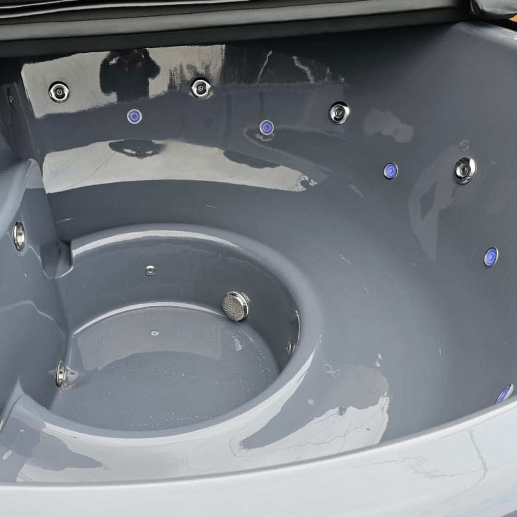 BHT's 4-5 person tub with int. burner - warriorgarden