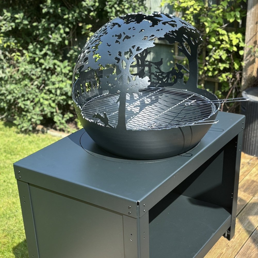 Cooking Station with BBQ Sphere - warriorgarden