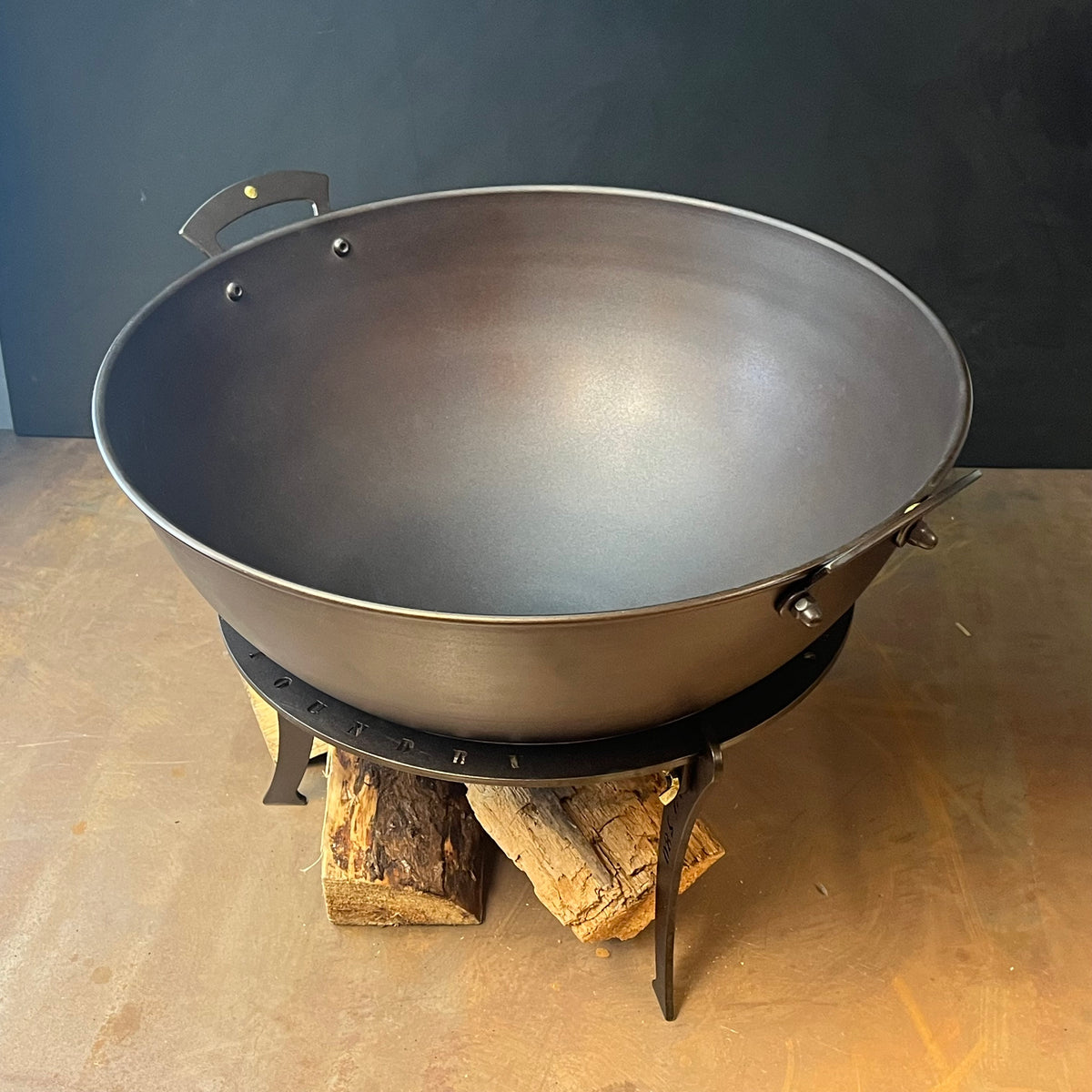 Spun Iron Cauldron & Stand - warriorgarden