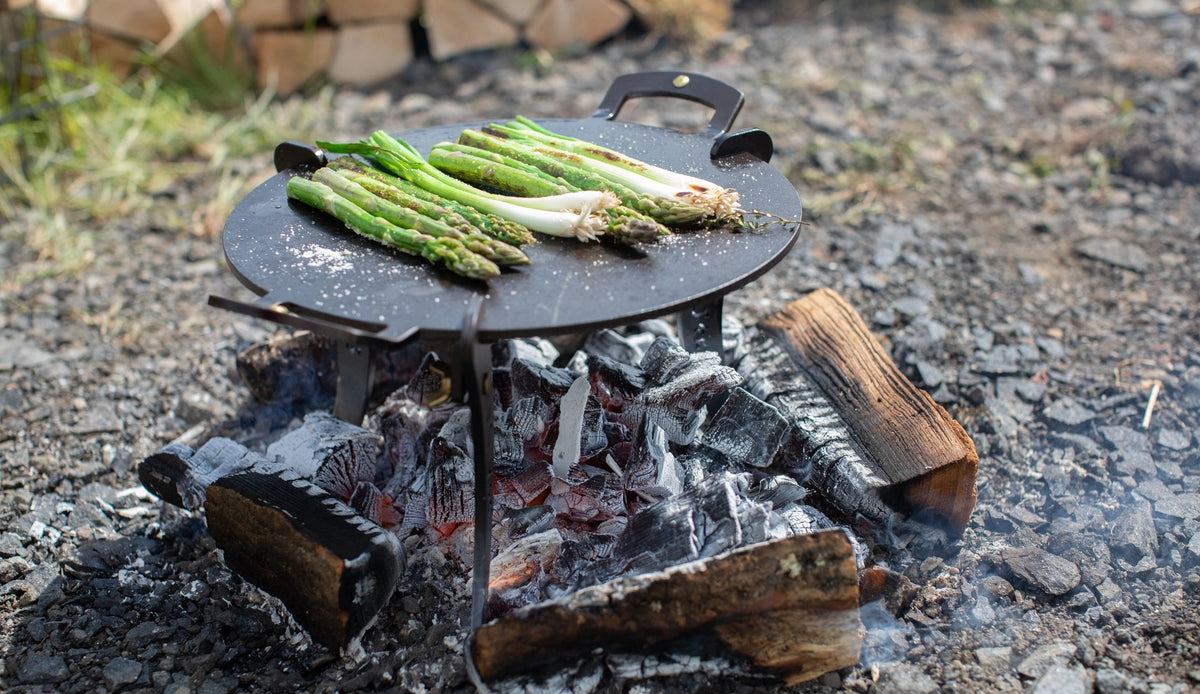 12″ Black Iron Chapa Griddle - warriorgarden