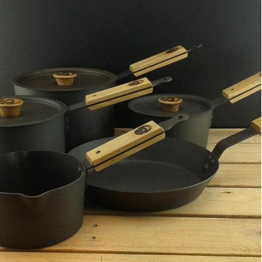 Spun iron saucepan set 3 with milk pan, saucepans and 10″ frying pan, oak handles and brass fixings