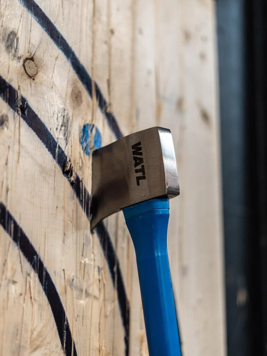 add on: Spitfire throwing axe - warriorgarden