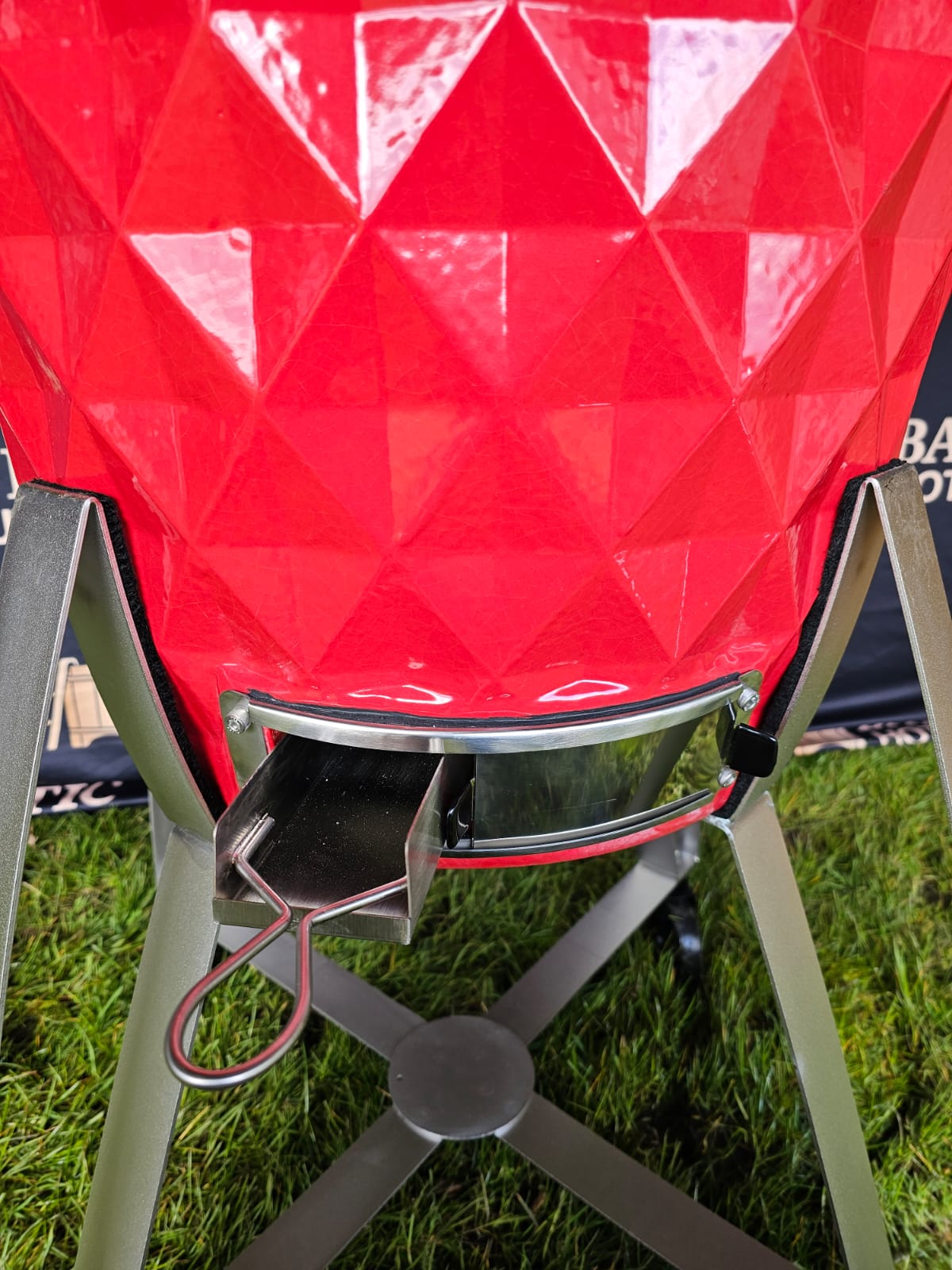 Baltic Ceramic Kamado Grill - warriorgarden