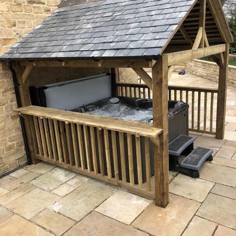 outdoor hot tub covering with wooden planks